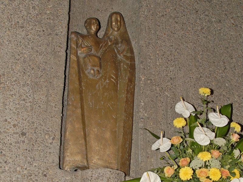 Bronze-Madonna