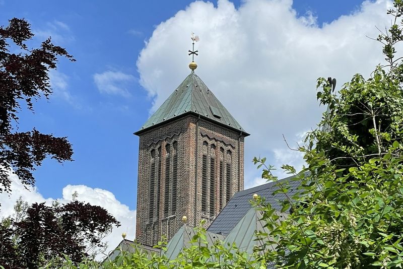 Der Glockenturm nach der Sanierung 2024