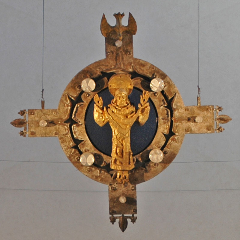 Bronzenes Hängekreuz von St. Johannes